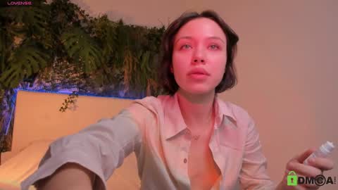 Snapshot of black_jenny chatting on 12.12.24 Jenny online show from 12.12.24