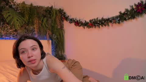 Snapshot of black_jenny chatting on 01.04.25 Jenny online show from 01.04.25