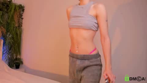 Snapshot of black_jenny chatting on 03.02.25 Jenny online show from 03.02.25