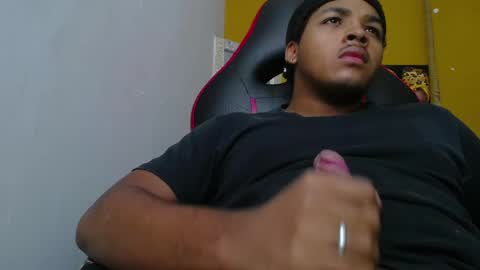 Snapshot of black_king_241 chatting on 02.18.25 black_king_241 online show from 02.18.25