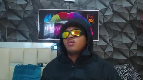 Snapshot of black_king_241 chatting on 02.19.25 black_king_241 online show from 02.19.25