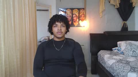 Snapshot of black_king_241 chatting on 09.28.25 black_king_241 online show from 09.28.25