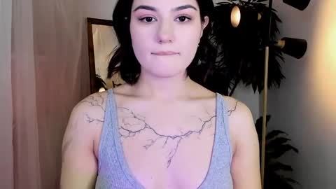 Snapshot of black_pant3r chatting on 03.09.25 Mon Mon online show from 03.09.25