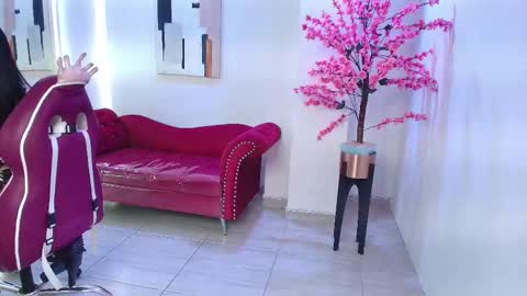 Rousse  online show from 11.04.25