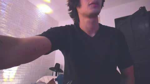 Snapshot of black_skull22 chatting on 11.08.25 Bryan online show from 11.08.25