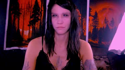 Kristin online show from 11.23.25