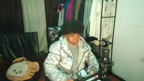 Snapshot of black_tentationx chatting on 01.27.25 black_tentationx online show from 01.27.25