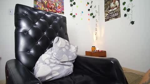 Snapshot of black_tentationx chatting on 02.20.25 black_tentationx online show from 02.20.25