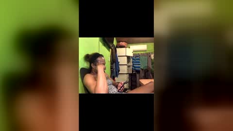 Crystal online show from 12.22.25