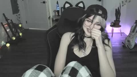 Ella online show from 01.08.26