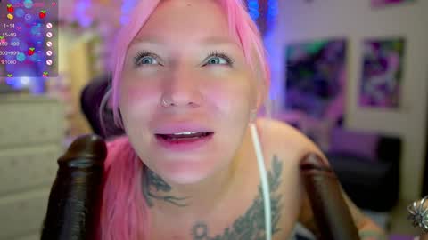 Snapshot of blackedbarbie chatting on 12.12.24 Alice online show from 12.12.24