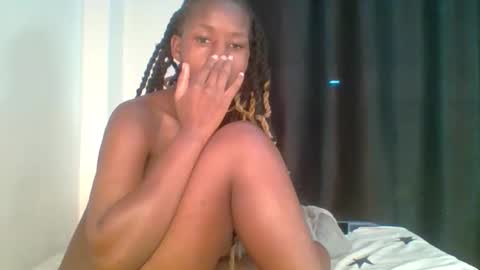Snapshot of blackie_divaa chatting on 05.16.26 divaa online show from 05.16.26