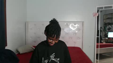 Cleo online show from 10.04.25