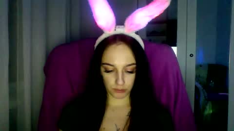 Ivy online show from 01.12.25