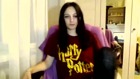 Ivy online show from 02.22.25