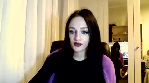 Ivy online show from 02.25.25