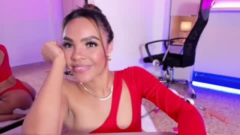 Snapshot of blackywhiite chatting on 01.09.25 GRACE online show from 01.09.25