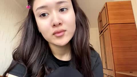 Snapshot of blairstassen chatting on 03.18.26 Mila online show from 03.18.26