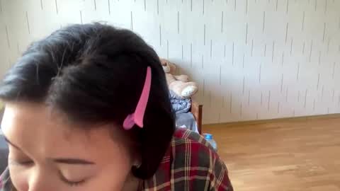 Snapshot of blairstassen chatting on 03.29.26 Mila online show from 03.29.26