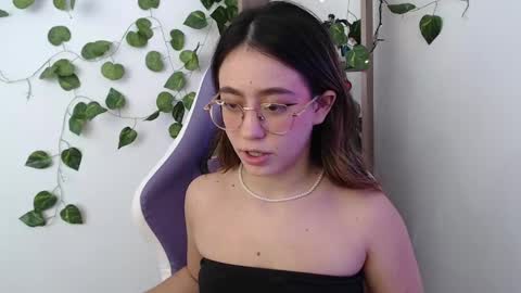   online show from 02.10.25