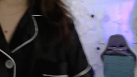   online show from 10.15.25