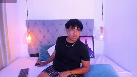 blaise_bailey13 online show from 07.08.26