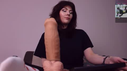 Britney online show from 12.18.25