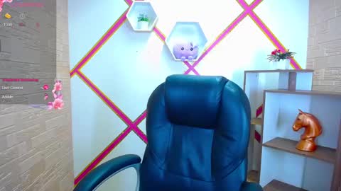 Snapshot of blakelovee chatting on 10.30.25 blakelovee online show from 10.30.25