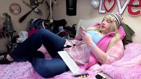 Blakely Morningstar   online show from 01.16.25