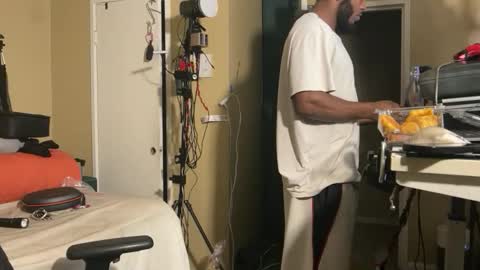 Blackjag00 online show from 10.28.25