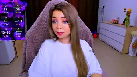 Snapshot of blinkofeyess chatting on 03.12.25 Nicole online show from 03.12.25