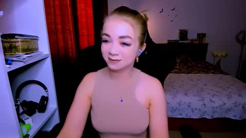 Snapshot of blinkofeyess chatting on 01.17.26 Nicole online show from 01.17.26