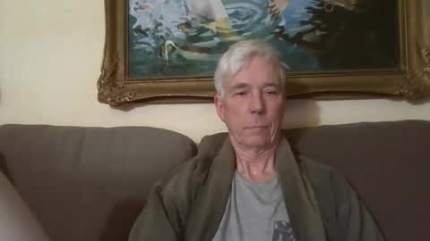 Snapshot of blomkuk chatting on 02.23.25 blomkuk online show from 02.23.25