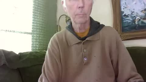 Snapshot of blomkuk chatting on 10.18.25 blomkuk online show from 10.18.25