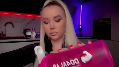 Lana online show from 01.09.25