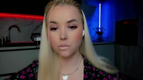 Lana online show from 01.14.25