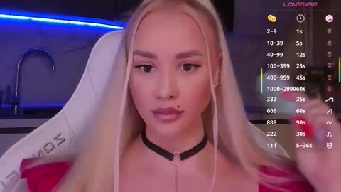 Lana online show from 02.11.26