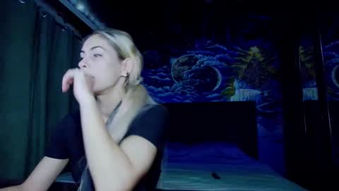 blonde4pasion online show from 09.10.25