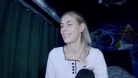 blonde4pasion online show from 11.22.25