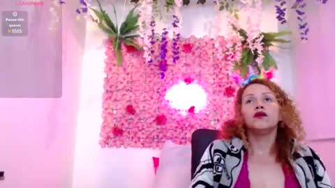 Snapshot of blonde_squirt_ chatting on 02.13.25 blonde_squirt_ online show from 02.13.25