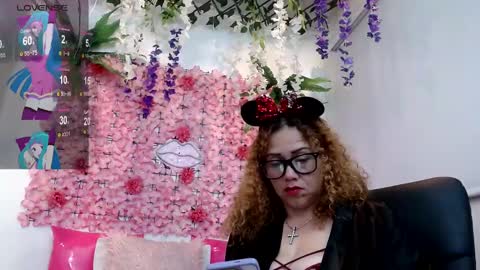 Snapshot of blonde_squirt_ chatting on 03.04.25 blonde_squirt_ online show from 03.04.25