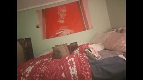 Snapshot of blondebellaaa3 chatting on 01.22.25 Gia online show from 01.22.25