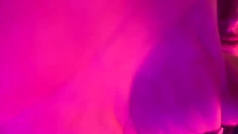 Snapshot of blondebellaaa3 chatting on 11.19.25 Gia online show from 11.19.25