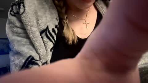 Gia  online show from 04.16.26