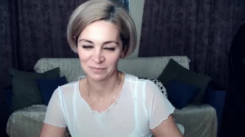 Lola online show from 12.08.24