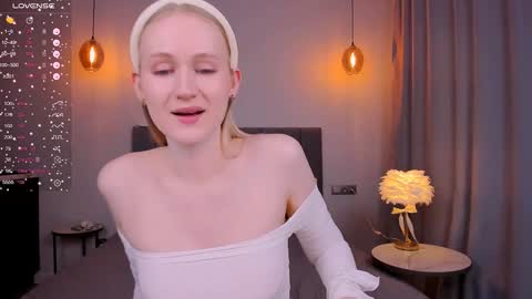 Mia online show from 02.03.25