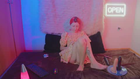 Snapshot of bloom_fairy chatting on 02.04.26 Bloom online show from 02.04.26