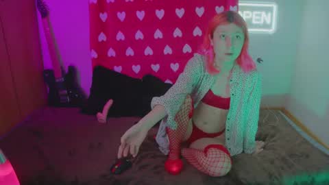 Snapshot of bloom_fairy chatting on 02.10.26 Bloom online show from 02.10.26