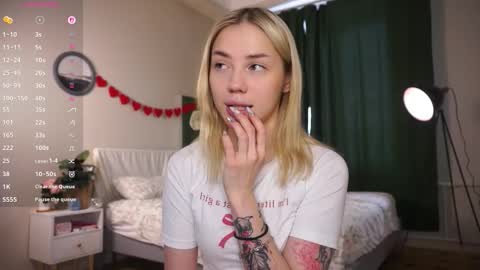 Adeline online show from 03.07.26