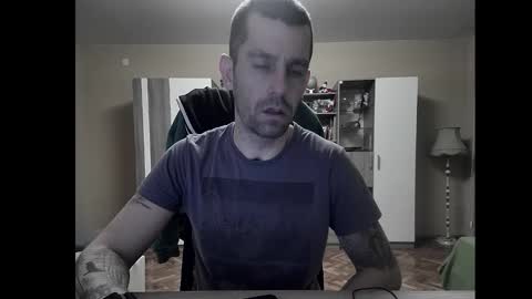 Snapshot of blue_eyed_wolf chatting on 01.03.25 Runaway online show from 01.03.25